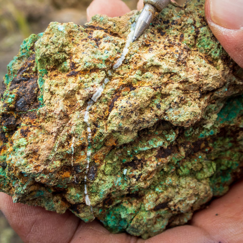 Khaleesi rock chip sample - garnet skarn, malachite & quartz veins