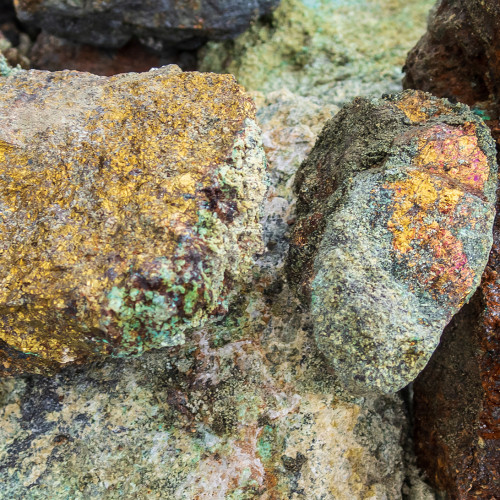 Khaleesi rock chip sample - chalcopyrite, garnet skarn & malachite